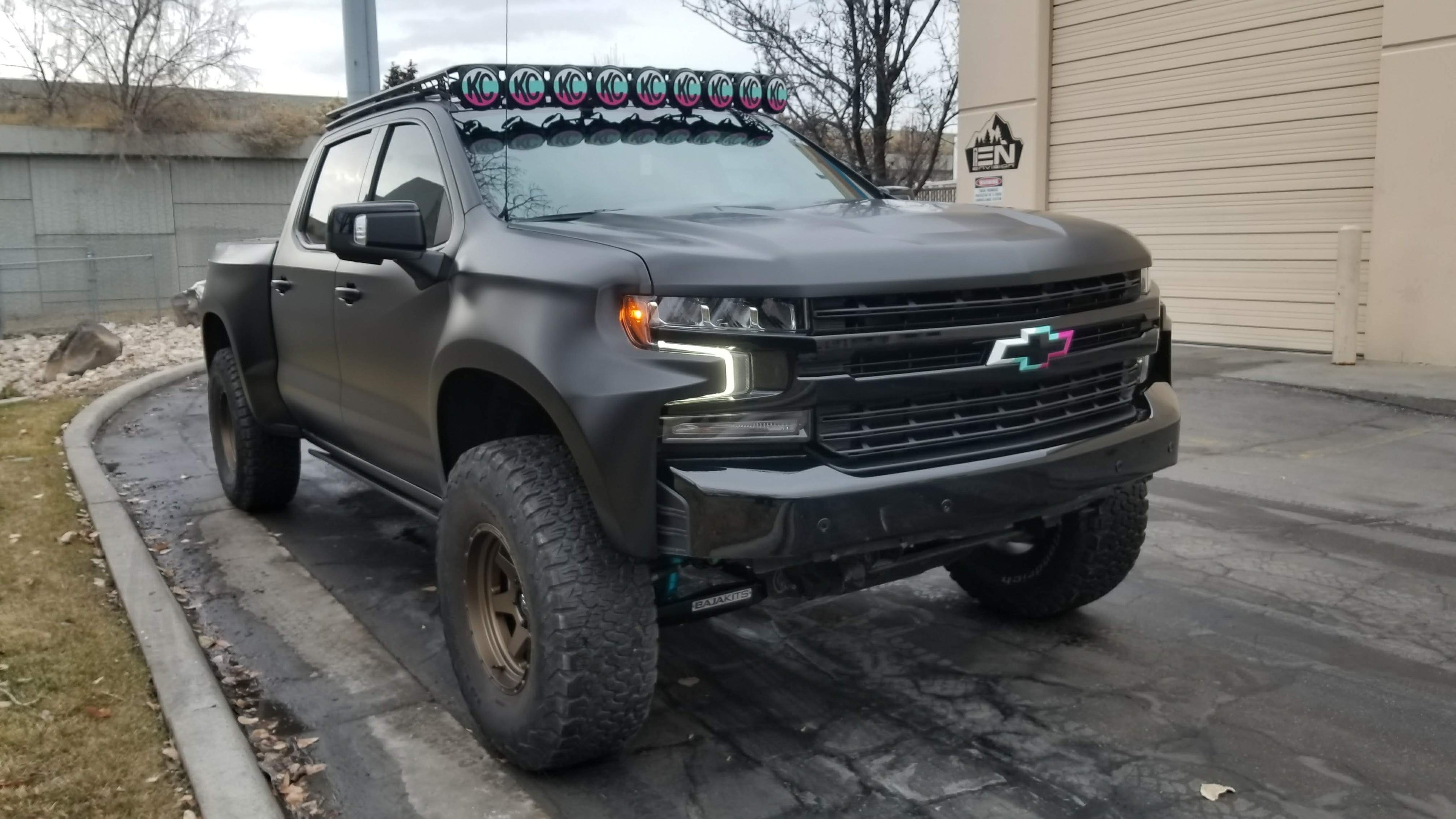 Chevy Silverado Pre-Runner